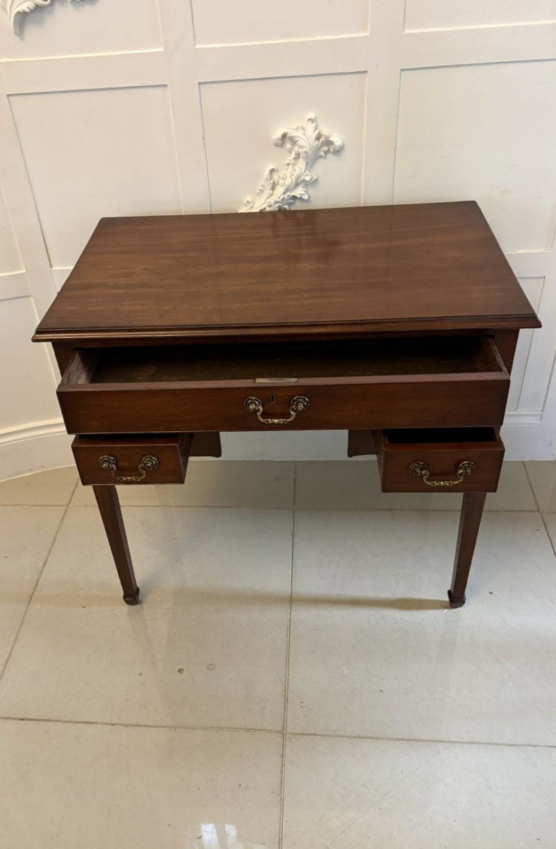 Antique Georgian Mahogany Lowboy / Hall Table / Small Desk - Image 2